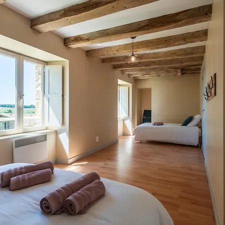 La Au Grand Chene - Charmante Maison Pour 10p Tatil Evi Challain-la-Potherie