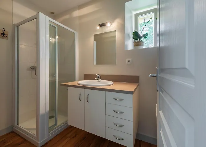 La Au Grand Chene - Charmante Maison Pour 10p بيت للعطل